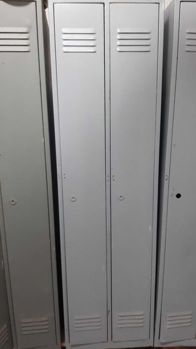 Металлические шкафы гардеробные