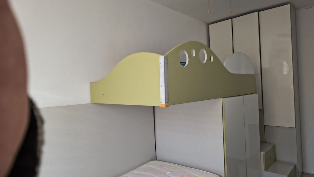 Mobila dormitor copii,cu doua paturi