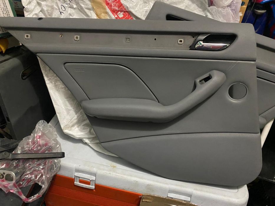 Бмв е46 дверные карты