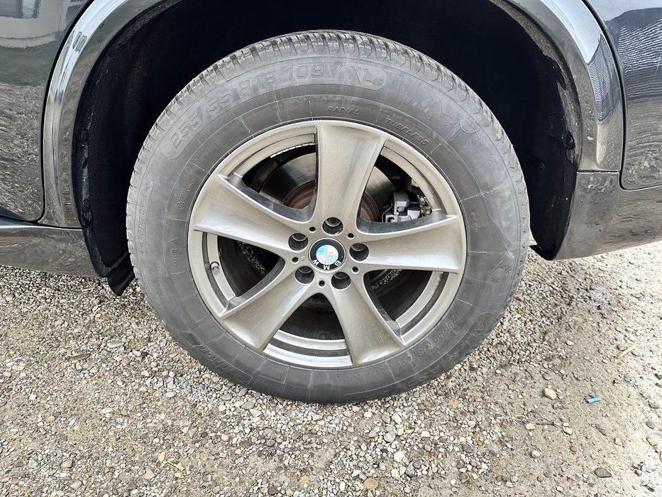 Jante aliaj echipate cu anvelope iarna bmw x5 / 255/55/18
