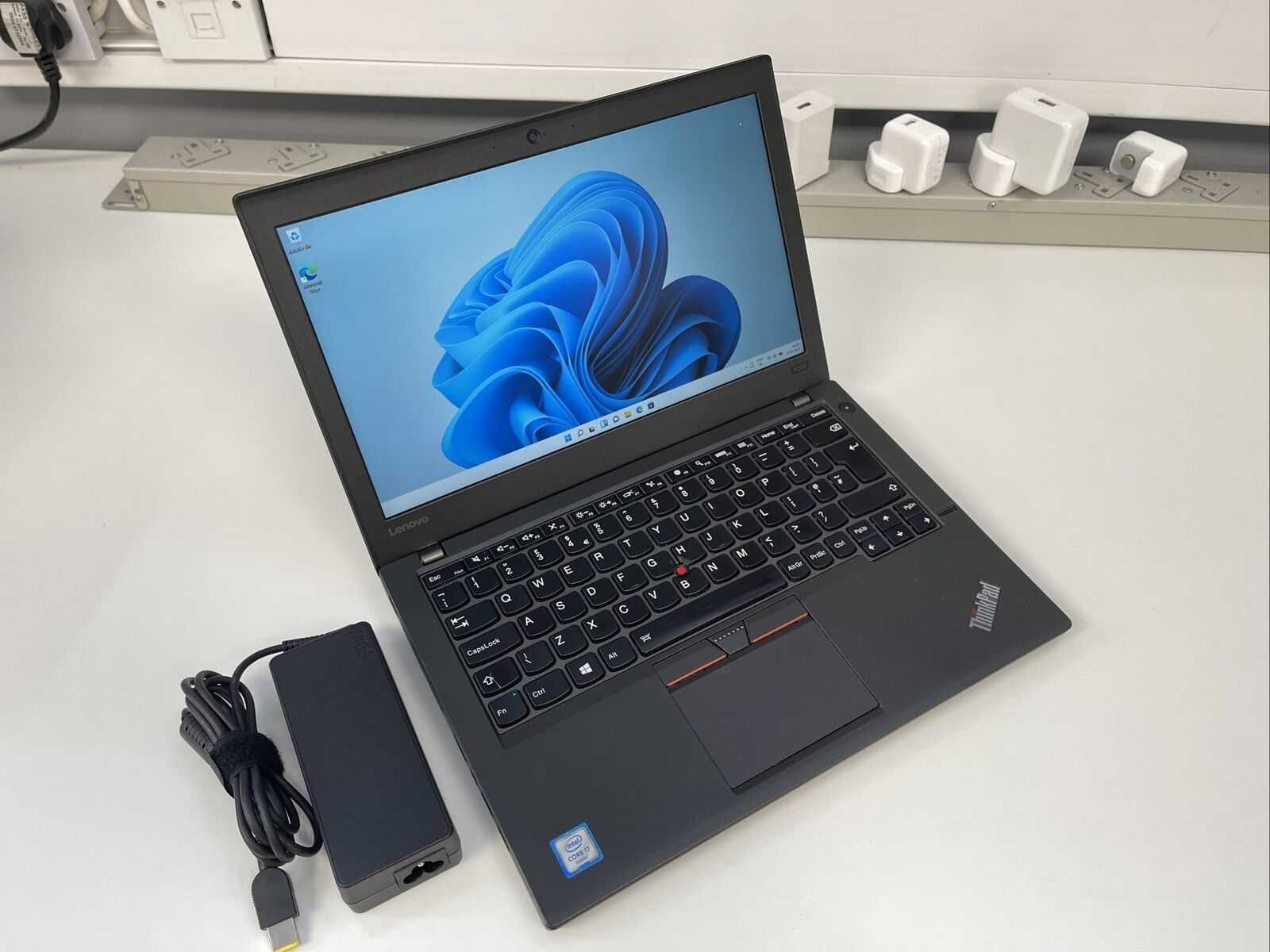 Лаптоп Lenovo X260 I7-6600U 8GB 256GB SSD 12.5 FHD Windows 10