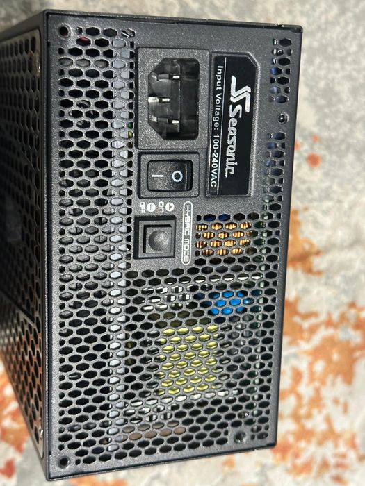 Seasonic PRIME PX-650 (650W, 80+ Platinum, Full Modular)