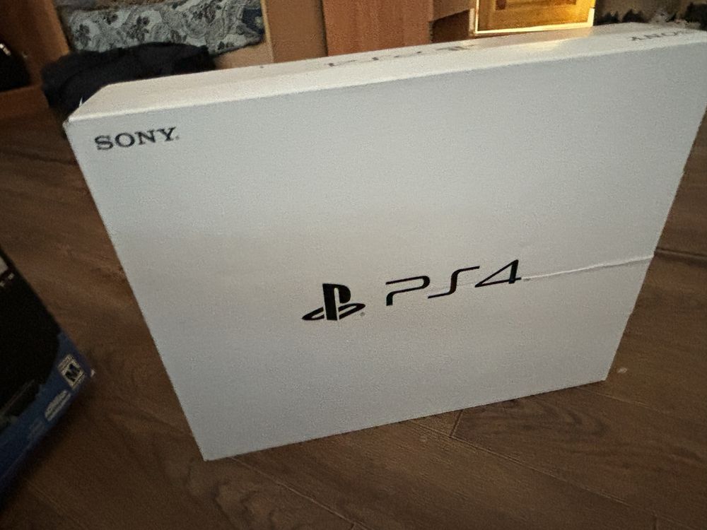 Sony Playstation 4 1tb