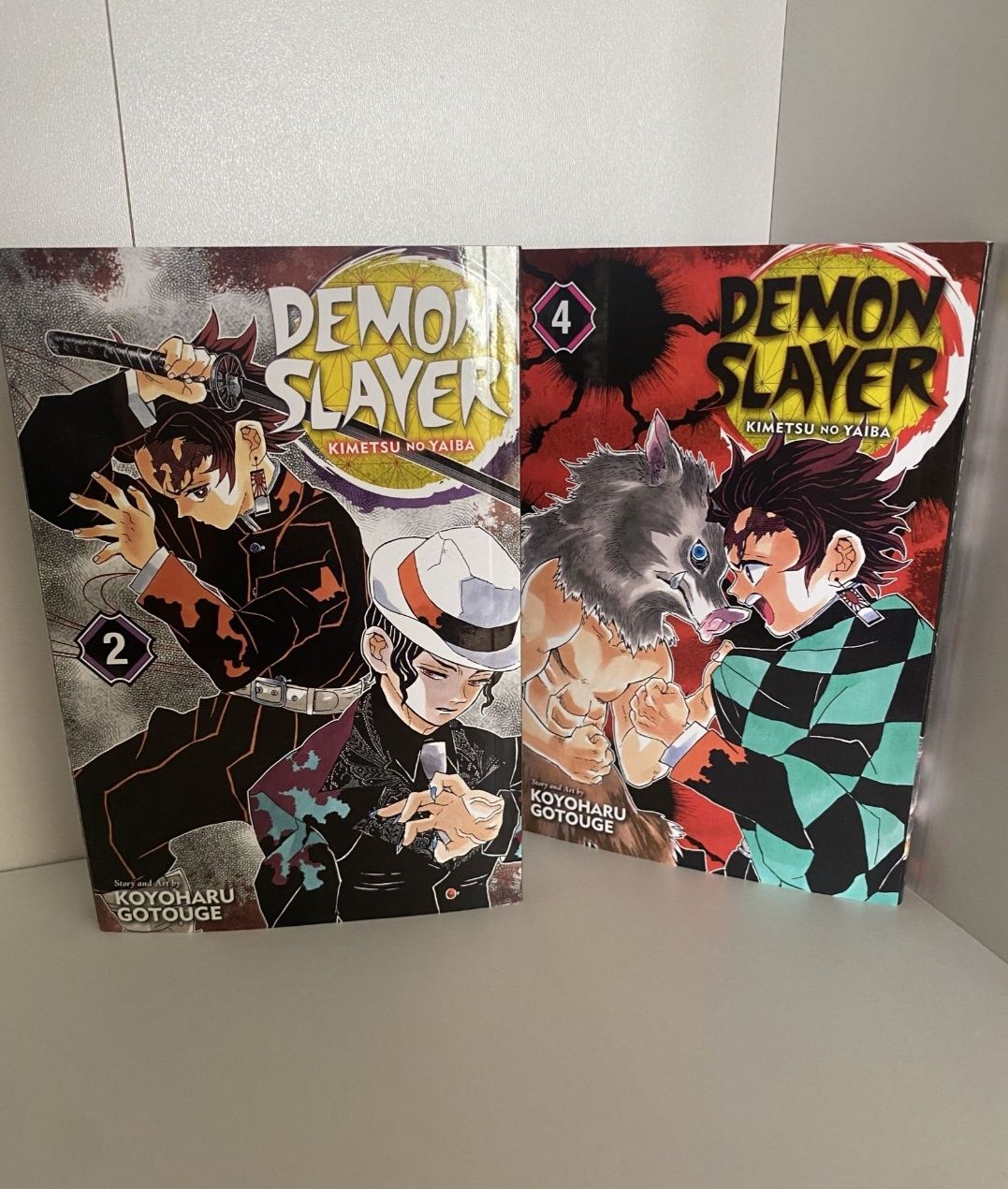 Demon Slayer манга и фигурки