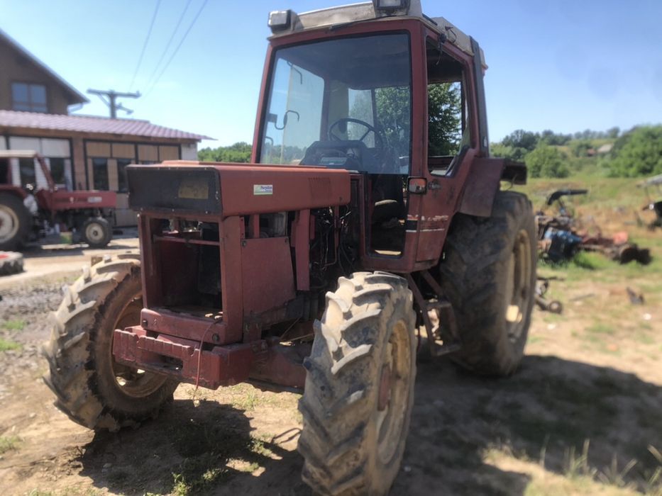 Dezmembrez international 745 xl 4x4 Ih case