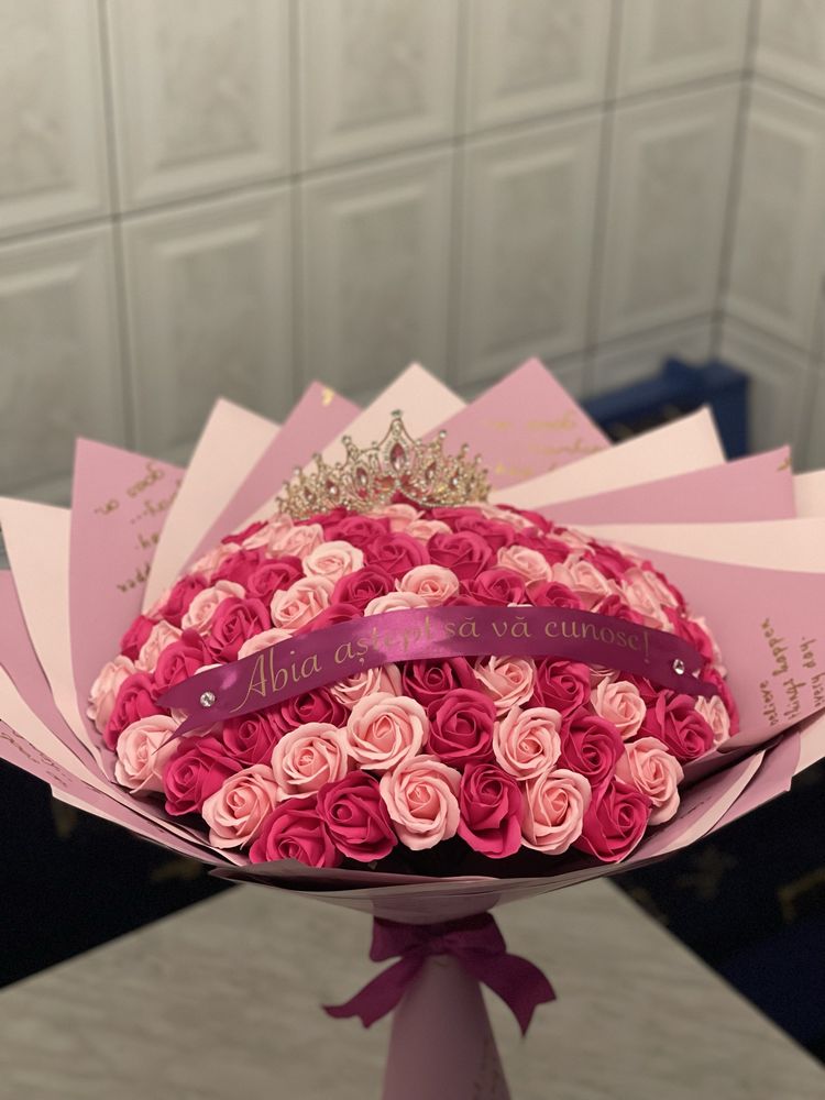 Buchet 101 trandafiri