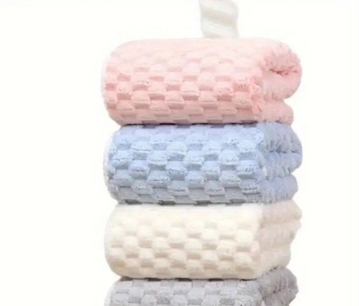 Продам набор  полотенце в из 4 шт.75*35