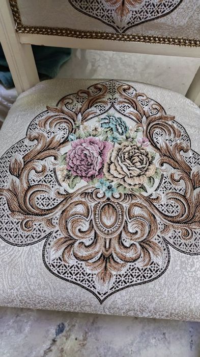 Стулья 12 шт в отличном состоянии