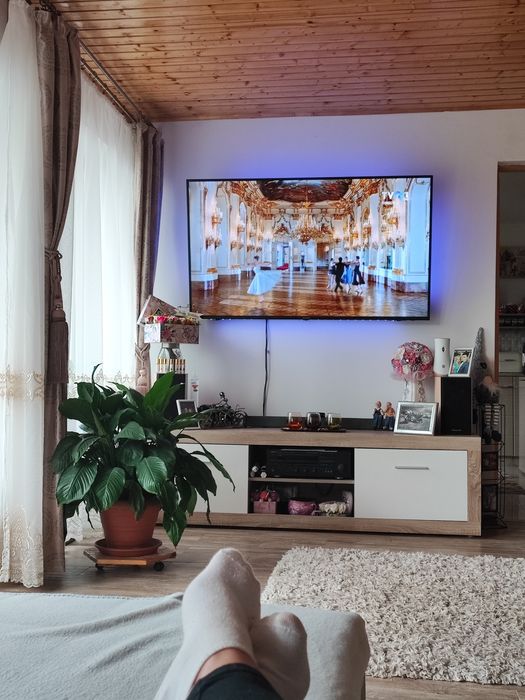 Televizor SHARP AQUOS UHD 4k