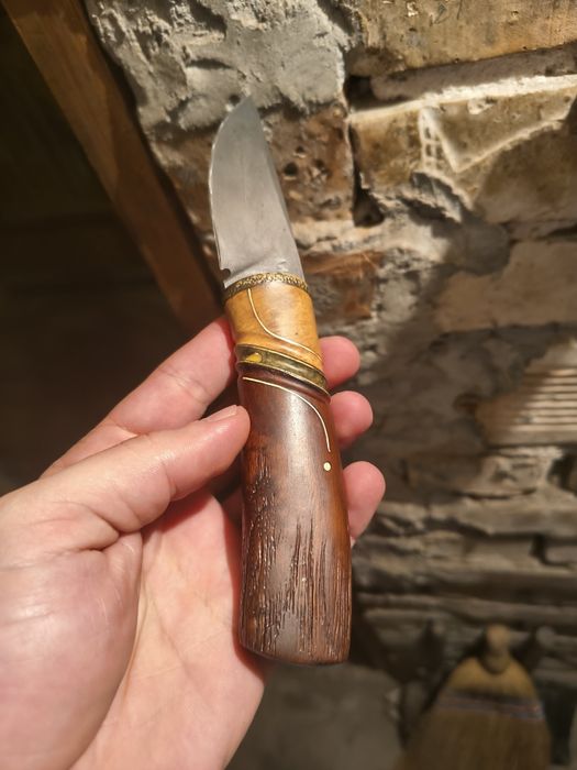 Нож ръчно изработен