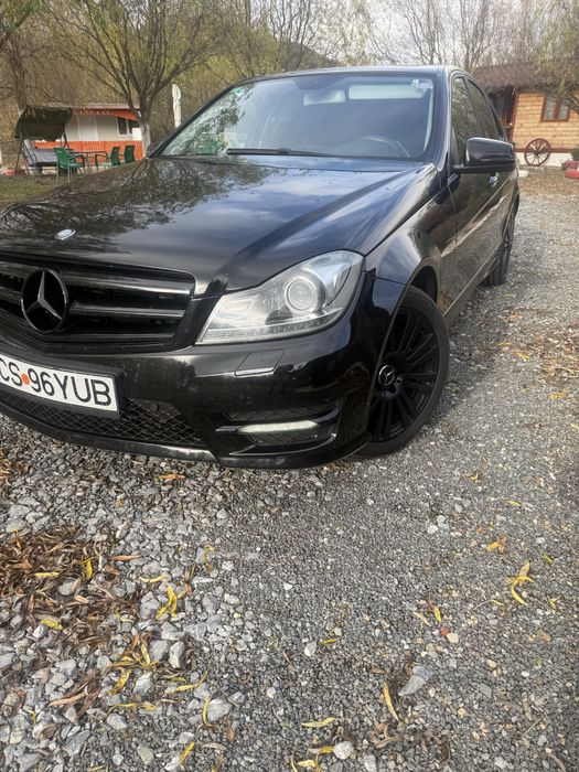 Mercedes - Benz  c class w204 Facelift 2013.09