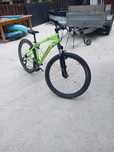 Vând bicicleta Rockrider St100