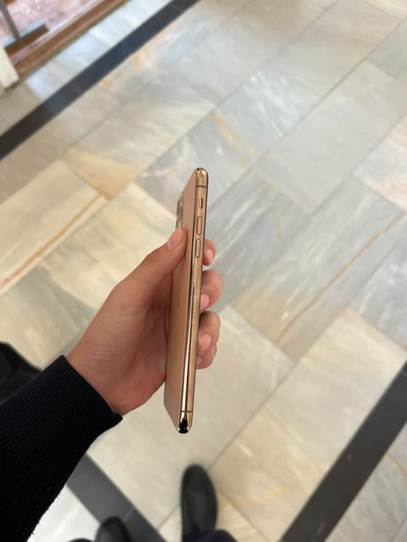iphone 11pro max 64 gb 100 usileni