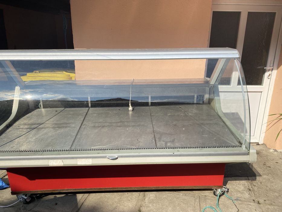 Vitrine frigorifice, vertical si orizontala