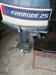 Motor de barca Evinrude 25