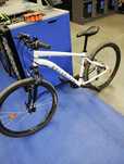 Bicicletă Mtb Explore 50 27,5" alb - produs resigilat (nou) Decathlon