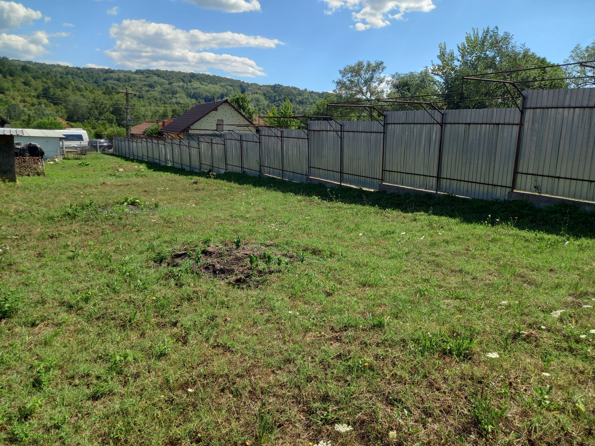Vând teren suprafață 2267 mp, Comuna Balanesti, jud.Gorj
