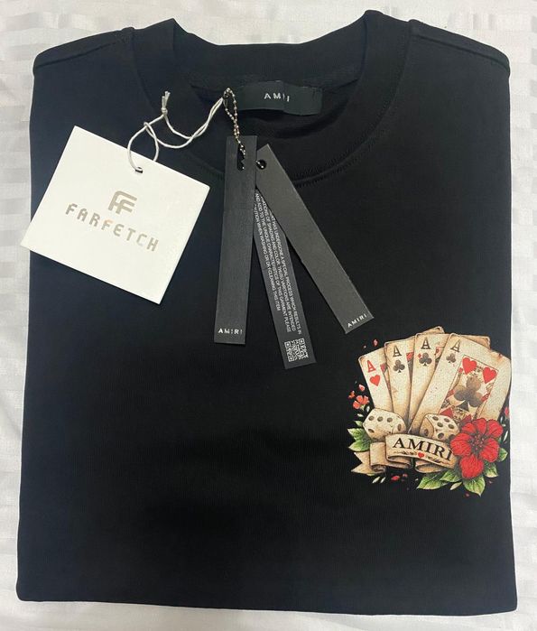 Vând bluza noua de bărbați Amiri