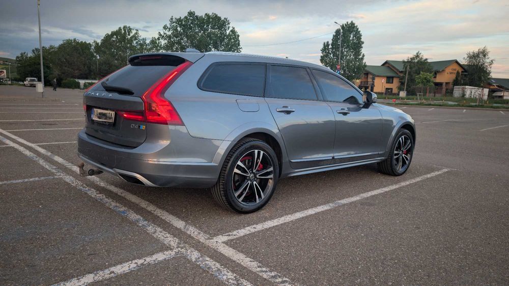 Volvo v90 cross country D4 Polestar