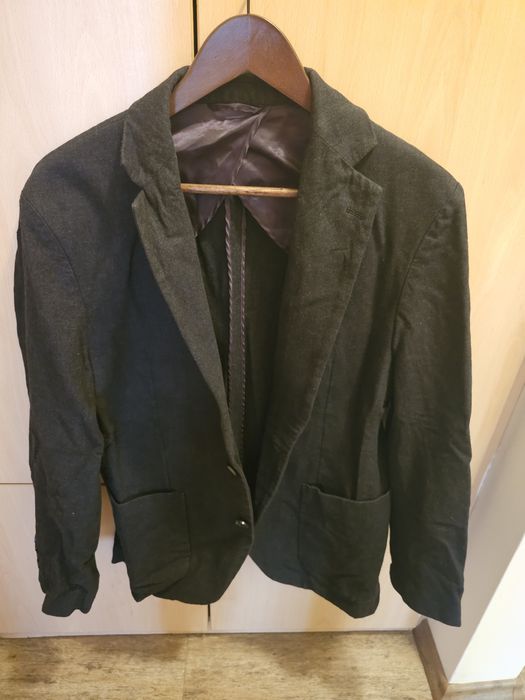 Мъжко сако L
1. Как е плода отговаря ли гестацио