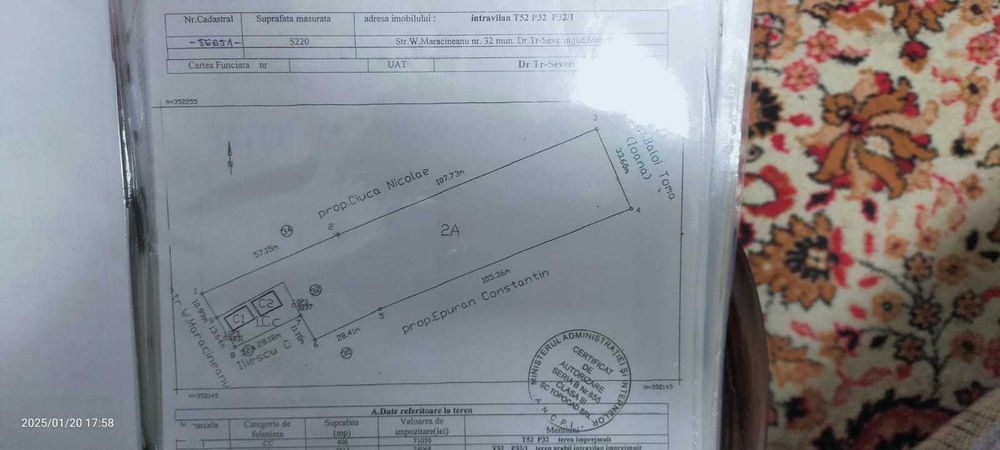 Vând teren intravilan 7000mp