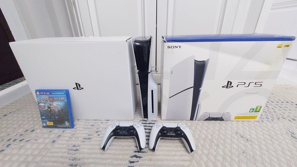 Продам PS5 ЕАС в идеальном состоянии