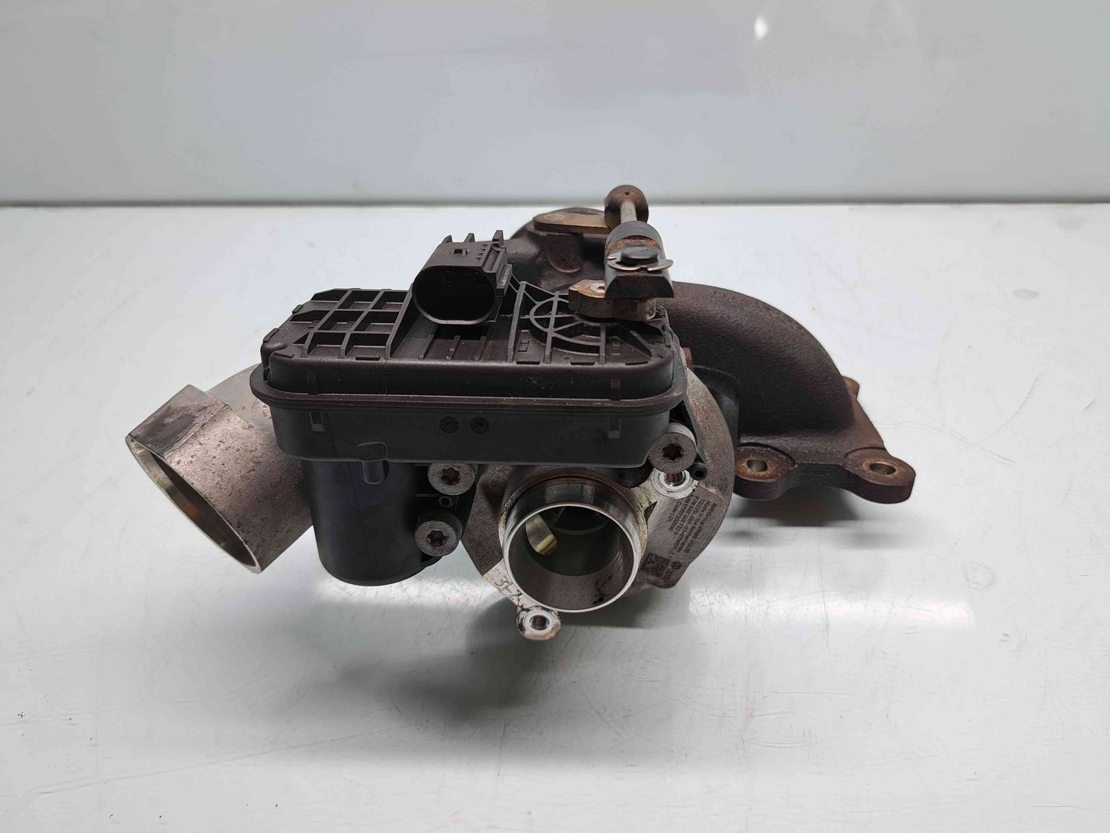 Turbina Skoda Octavia 3 (5E3) Facelift [Fabr 2012-2020] 04E145722G 1.4