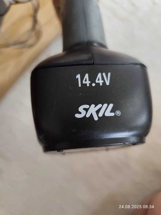 Винтоверт Skil 2402