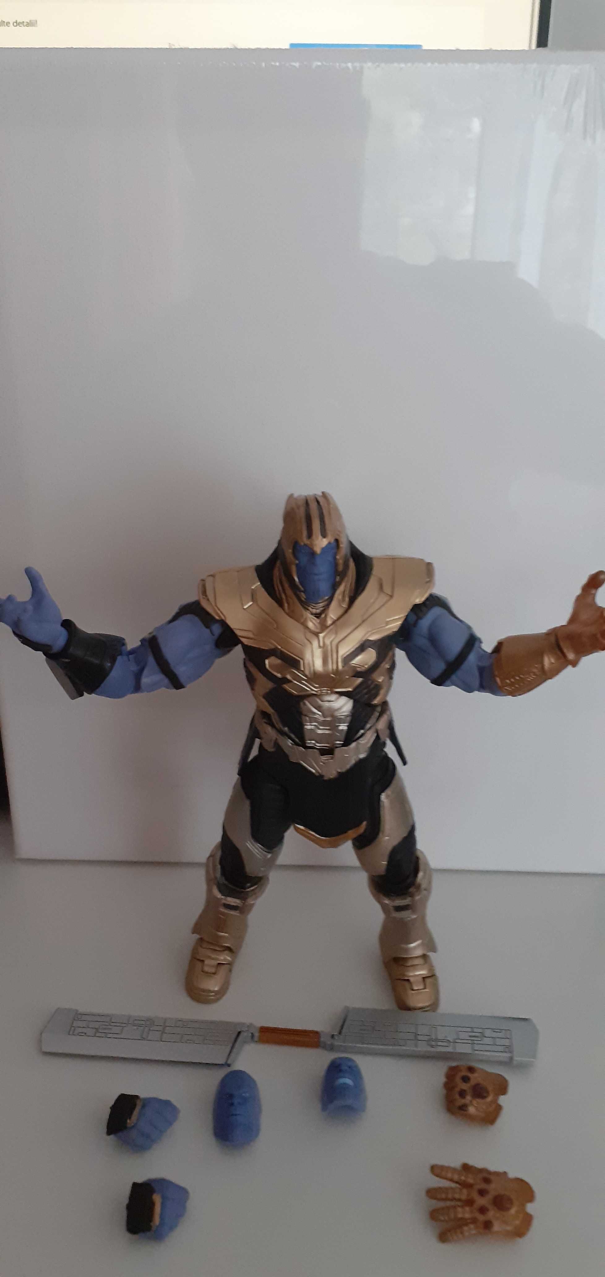 Figurina Marvel Thanos plus accesorii