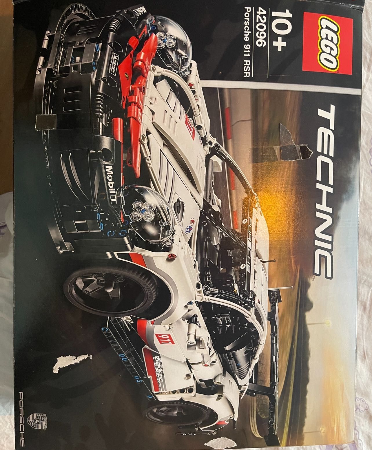 Lego Porsche 911 RSR 42096