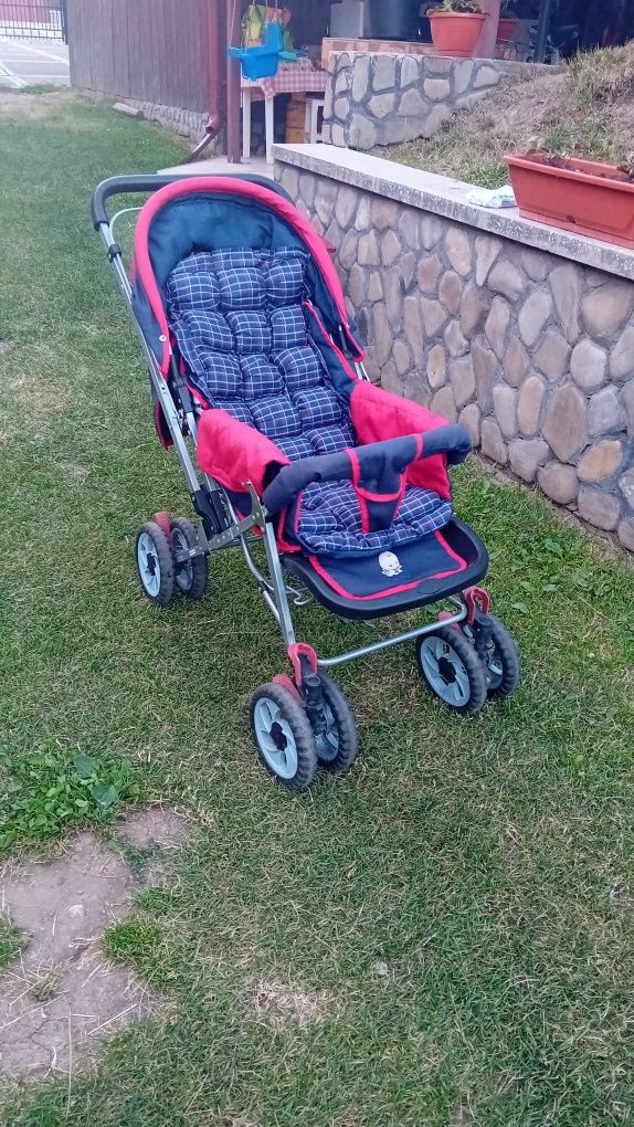Vând cărucior Star Baby