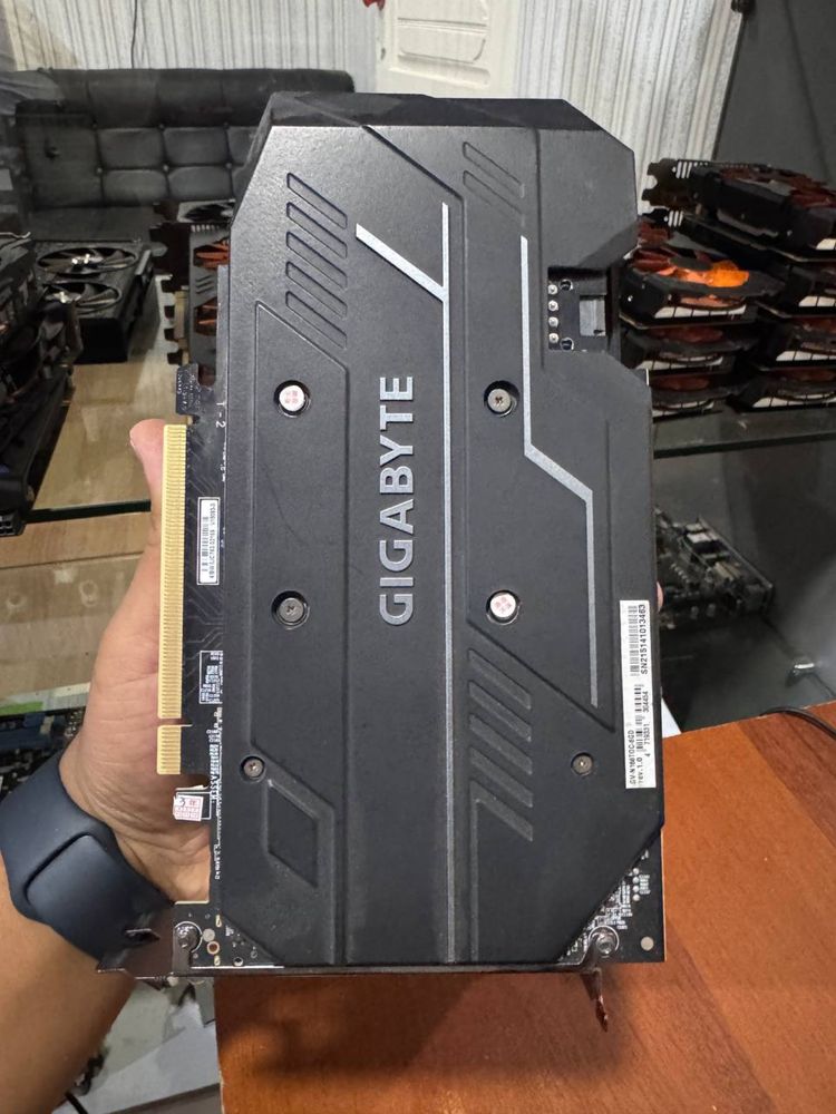 Gigabyte gtx 1660 ti   6gb  Holati zor