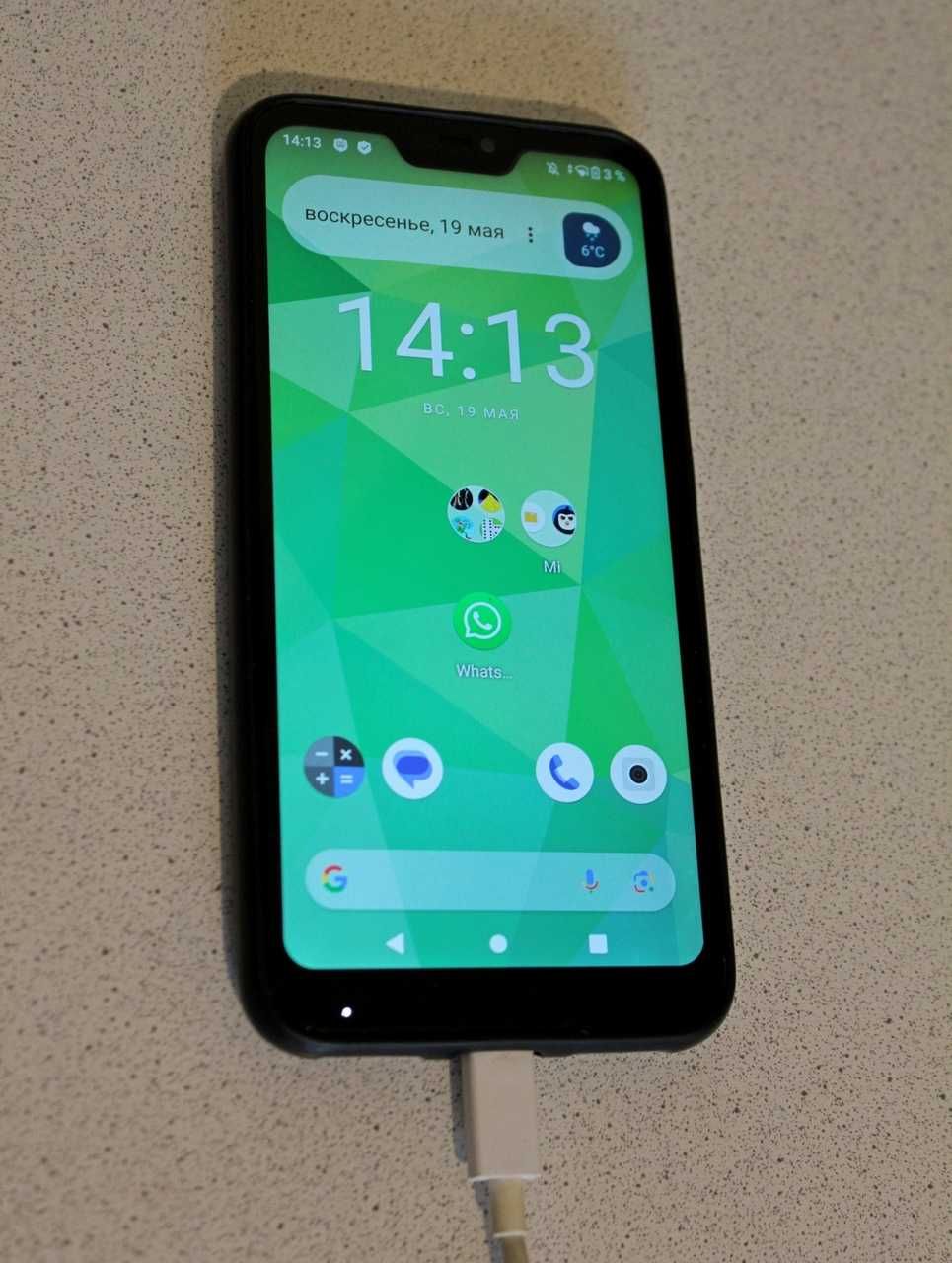 Смартфон Xiaomi Mi A2 Lite