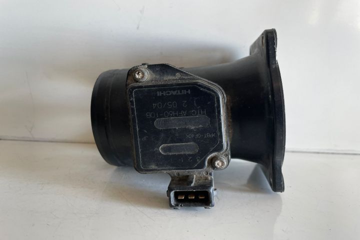 Debitmetru aer  Hitachi AFH60-10B Audi A6 4B/C5 seria
