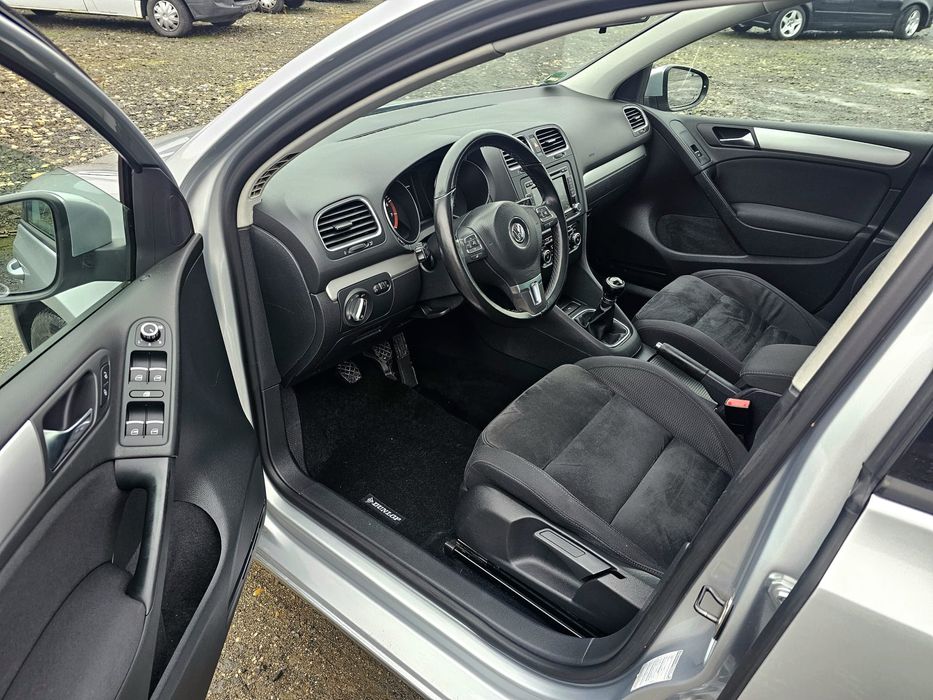 Volkswagen Golf 6  1.4TSI 122cp Trapa/Alcantara