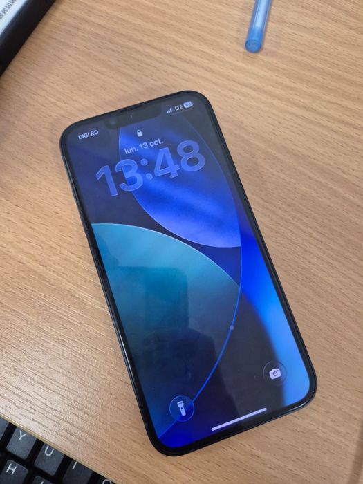 Vand schimb iphone 14 cu 14 pro sau samsung