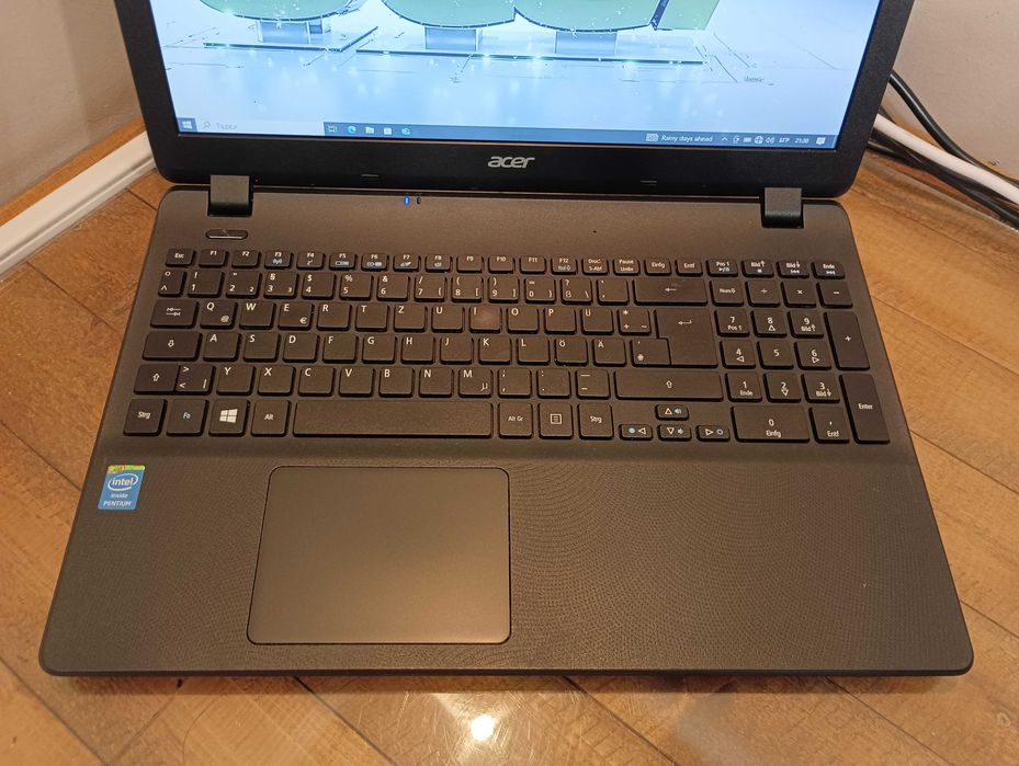 Лаптоп Acer Aspire E51-512 "/ 15,6