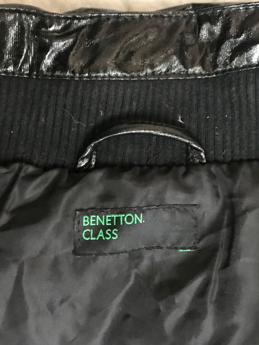 Geaca neagra lac gluga puf Benetton Italy fetite 11 12 ani femei S M L