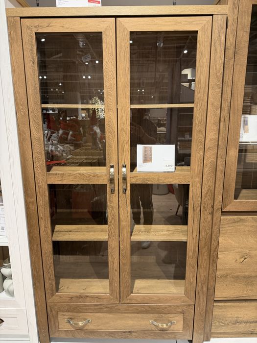 Vitrină JUNGEN 2 uși 1 sertar stejar sălbatic