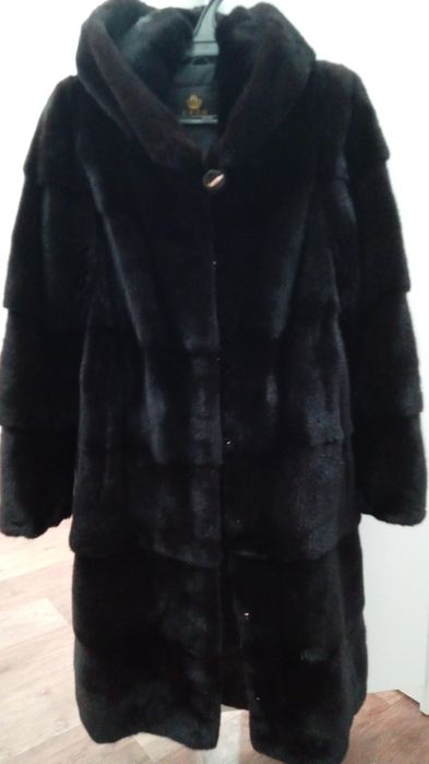 Шуба из меха норки