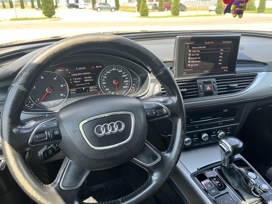 Audi A6 quattro 3.0L 204cp 2012
