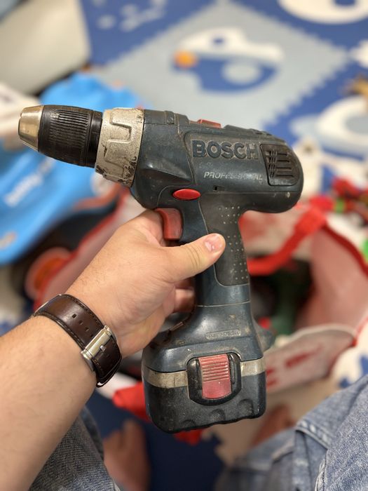 Autofiletanta Bosch gaurit si insurubat 14,4 si 18V