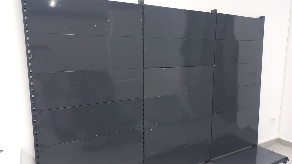 Продам покрашенные металлические полки стеллажи черно серого цвета .