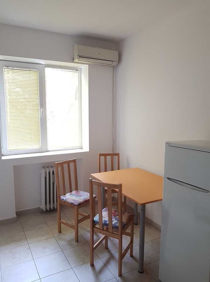 Дава се под наем  в София, Зона Б-5 - 60 кв.м за 325 € - Снимка #2