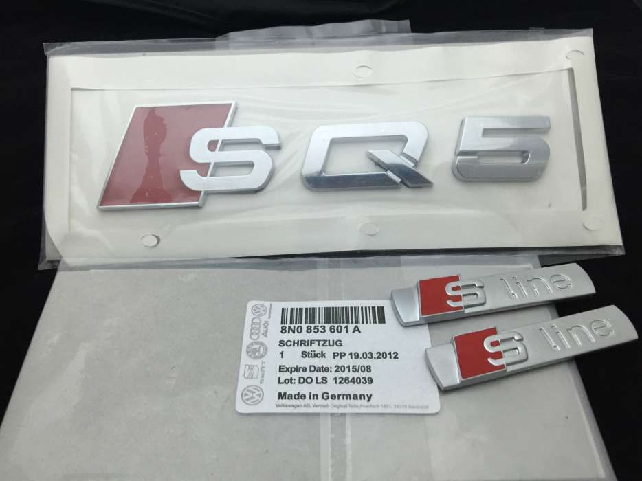 Set Embleme Audi SQ5 crom/rosu (3 bucati)