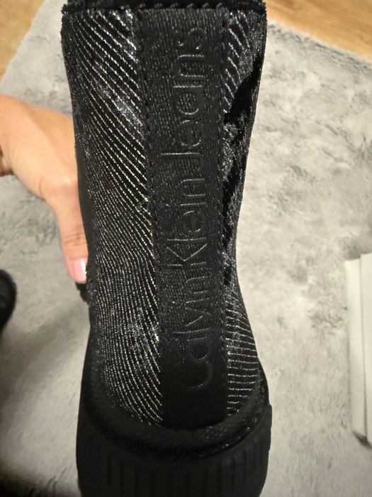 Calvin Klein ботуши, нови в кутия, 37 размер