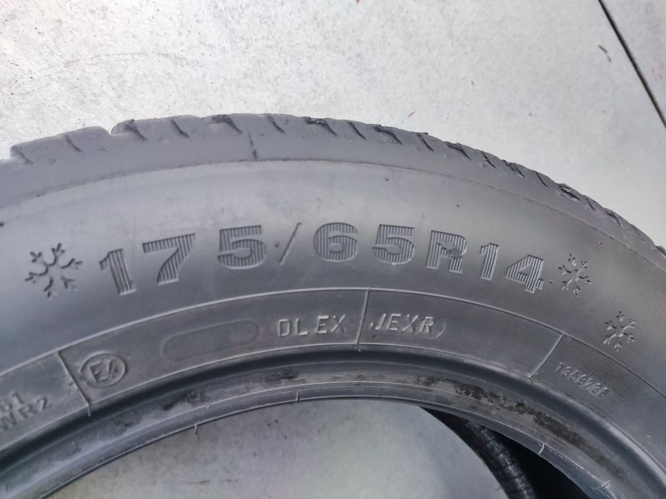 2бр. зимни гуми 175/65/14 Dunlop Winter Responce 2
dot21
7mm
Добро със