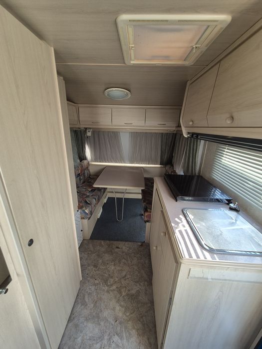 Rulota 4 locuri Caravelair DeLuxe Bamba 395 an 1996 TOP