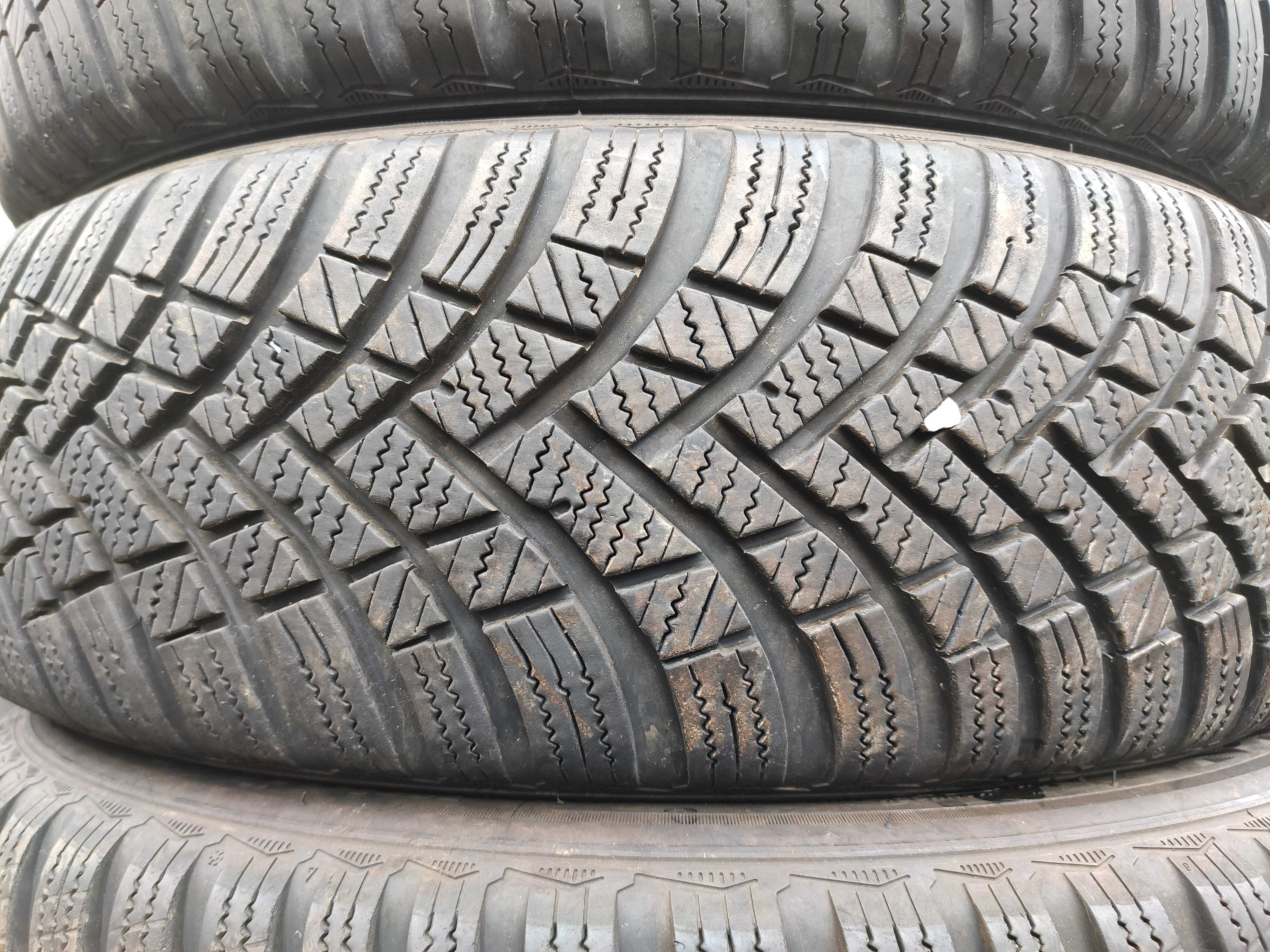4бр Зимни Гуми 175 65 15 - Hankook - DOT 2022