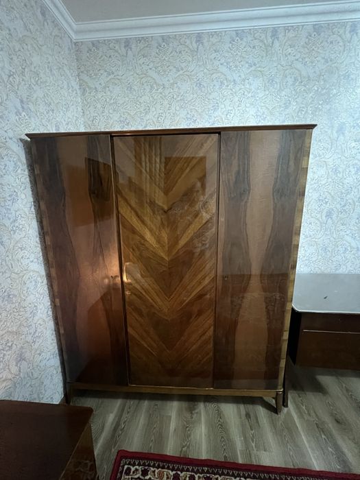 Румынская спальная мебель